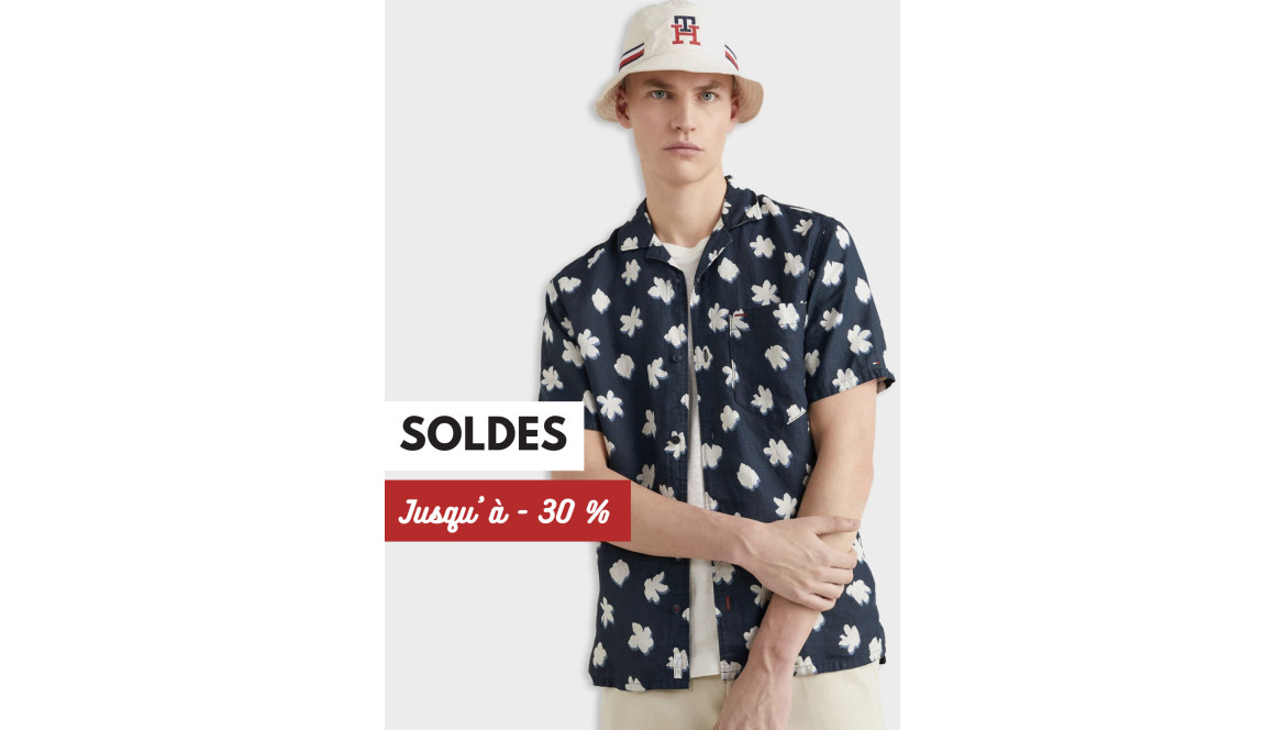 Acheter des vêtements pour homme tendance à prix réduits dans l'Ouest Lyonnais !